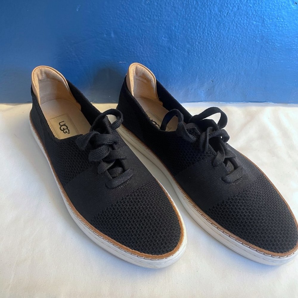 UGG Pinkett Lace-Up Hyper Weave Casual Black Sneakers / Shoes ~ Sz 9 US ~ VGUC